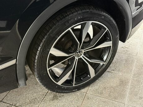 Volkswagen Tiguan 1.5 TSI R-Line DSG Euro 6 (s/s) 5dr 13