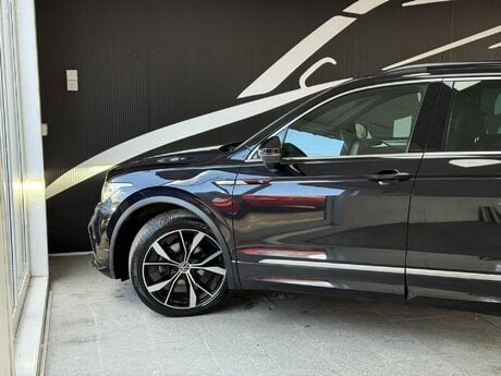 Volkswagen Tiguan 1.5 TSI R-Line DSG Euro 6 (s/s) 5dr 21