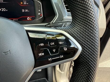 Volkswagen Tiguan 1.5 TSI R-Line DSG Euro 6 (s/s) 5dr 28