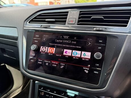 Volkswagen Tiguan 1.5 TSI R-Line DSG Euro 6 (s/s) 5dr 33