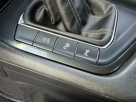 Volkswagen Tiguan 1.5 TSI R-Line DSG Euro 6 (s/s) 5dr 47