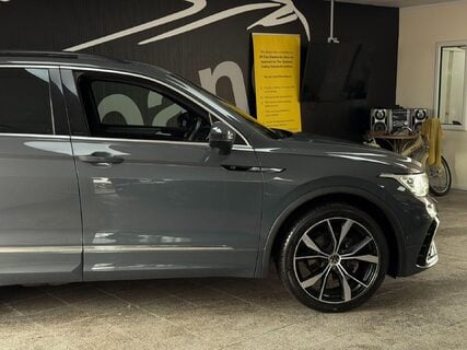 Volkswagen Tiguan 1.5 TSI R-Line DSG Euro 6 (s/s) 5dr