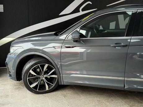 Volkswagen Tiguan 1.5 TSI R-Line DSG Euro 6 (s/s) 5dr 23