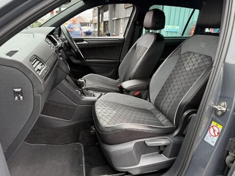 Volkswagen Tiguan 1.5 TSI R-Line DSG Euro 6 (s/s) 5dr 50