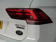 Volkswagen Tiguan 2.0 TDI BlueMotion Tech SEL DSG 4Motion Euro 6 (s/s) 5dr 13