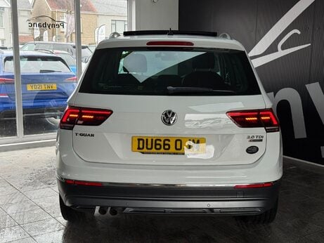 Volkswagen Tiguan 2.0 TDI BlueMotion Tech SEL DSG 4Motion Euro 6 (s/s) 5dr 1