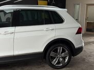 Volkswagen Tiguan 2.0 TDI BlueMotion Tech SEL DSG 4Motion Euro 6 (s/s) 5dr 18