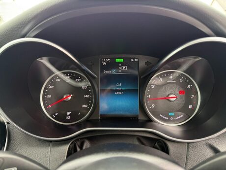 Mercedes-Benz C Class 1.5 C200 MHEV AMG Line G-Tronic+ Euro 6 (s/s) 2dr 31