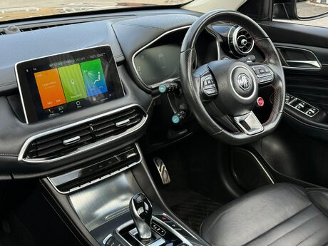 MG HS 1.5 T-GDI Exclusive DCT Euro 6 (s/s) 5dr 44