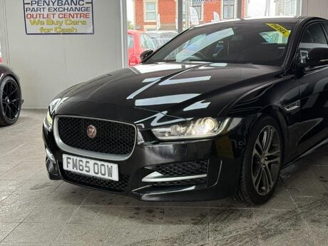 Jaguar XE 2.0d R-Sport Euro 6 (s/s) 4dr 7