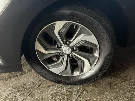Hyundai KONA 1.6 h-GDi SE Connect DCT Euro 6 (s/s) 5dr 9