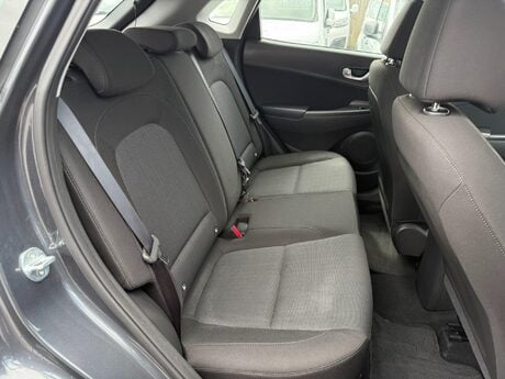 Hyundai KONA 1.6 h-GDi SE Connect DCT Euro 6 (s/s) 5dr 29