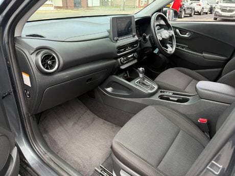 Hyundai KONA 1.6 h-GDi SE Connect DCT Euro 6 (s/s) 5dr 32