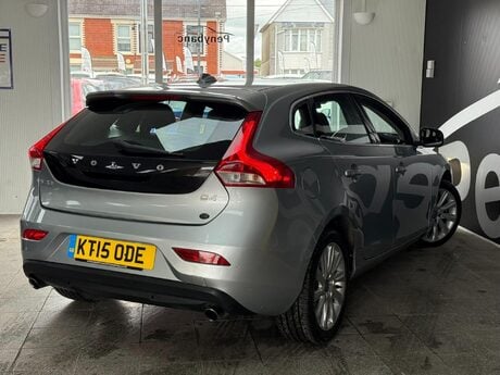 Volvo V40 2.0 D4 SE Lux Nav Geartronic Euro 6 (s/s) 5dr 9