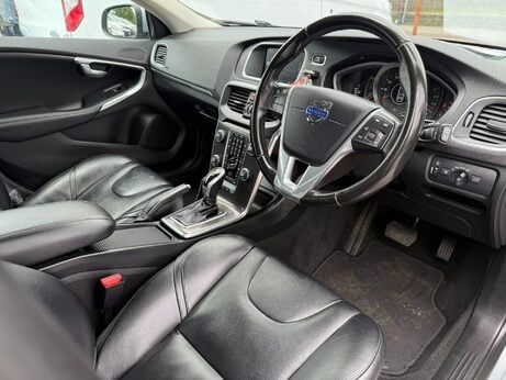 Volvo V40 2.0 D4 SE Lux Nav Geartronic Euro 6 (s/s) 5dr 3