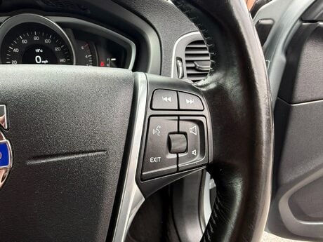 Volvo V40 2.0 D4 SE Lux Nav Geartronic Euro 6 (s/s) 5dr 20