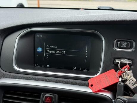 Volvo V40 2.0 D4 SE Lux Nav Geartronic Euro 6 (s/s) 5dr 23