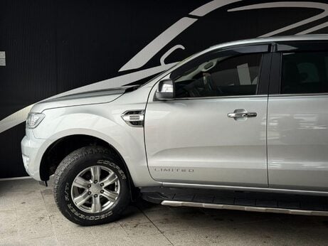 Ford Ranger 2.0 EcoBlue Limited Auto 4WD Euro 6 (s/s) 4dr 3