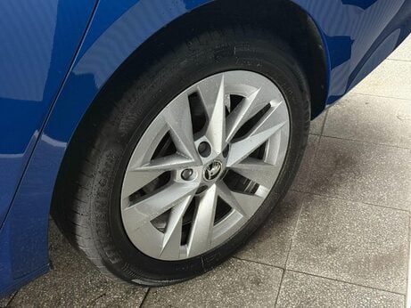 Skoda Octavia 2.0 TDI SE L DSG Euro 6 (s/s) 5dr 1
