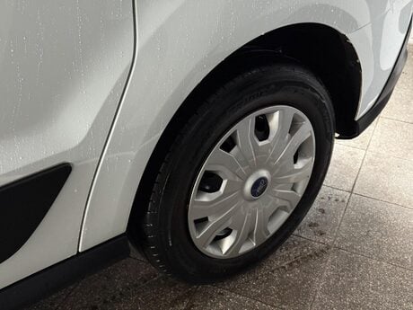 Ford Transit Connect 1.5 230 EcoBlue Trend Crew Van L2 Euro 6 (s/s) 6dr 13
