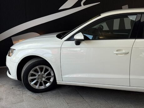 Audi A3 1.6 TDI SE Sportback Euro 5 (s/s) 5dr 18