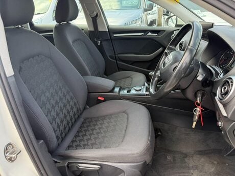 Audi A3 1.6 TDI SE Sportback Euro 5 (s/s) 5dr 20