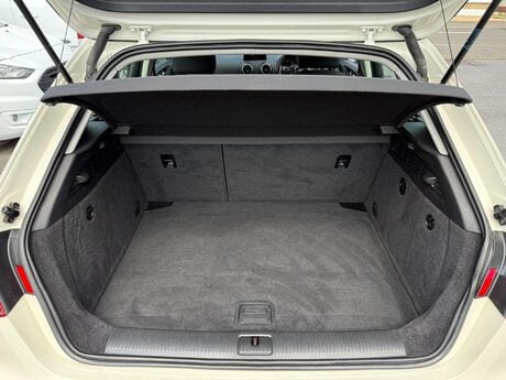 Audi A3 1.6 TDI SE Sportback Euro 5 (s/s) 5dr 34