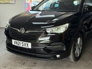 Vauxhall Grandland X 1.5 Turbo D Business Edition Nav Euro 6 (s/s) 5dr 9