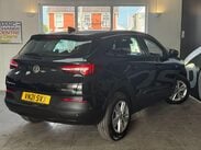 Vauxhall Grandland X 1.5 Turbo D Business Edition Nav Euro 6 (s/s) 5dr 14