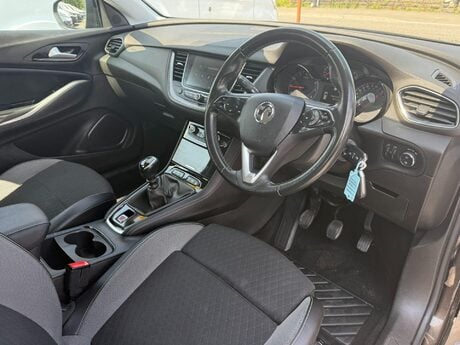 Vauxhall Grandland X 1.5 Turbo D Business Edition Nav Euro 6 (s/s) 5dr 23