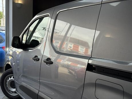 Toyota Proace City 1.5 BlueHDi Active Short Panel Van SWB Euro 6 (s/s) 6dr 3