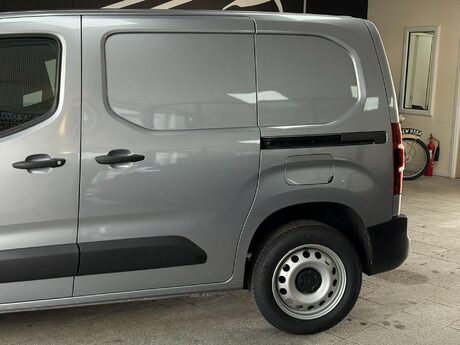 Toyota Proace City 1.5 BlueHDi Active Short Panel Van SWB Euro 6 (s/s) 6dr 17