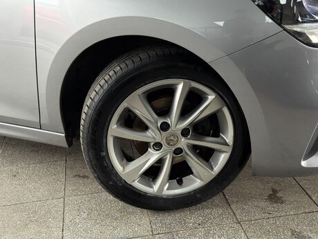 Vauxhall Corsa 1.2 SE Premium Euro 6 5dr 2