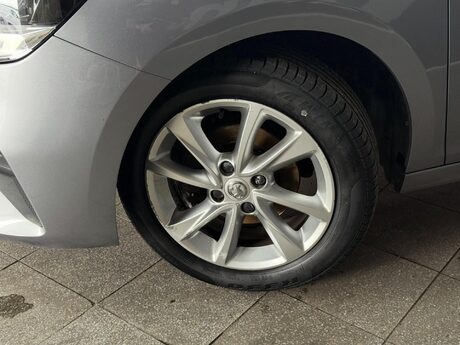 Vauxhall Corsa 1.2 SE Premium Euro 6 5dr 11