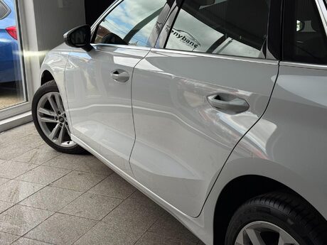 Audi A3 1.0 TFSI 30 Sport Sportback Euro 6 (s/s) 5dr 17