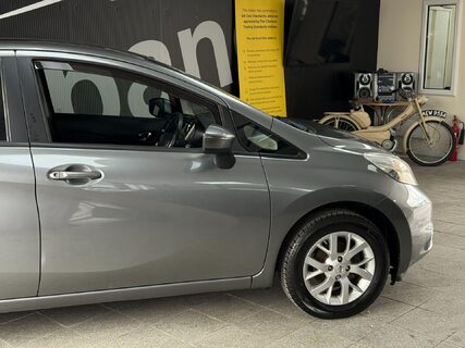 Nissan Note 1.2 12V Acenta Premium Euro 5 (s/s) 5dr