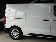 Toyota Proace 1.5D Icon Medium Panel Van MWB Euro 6 (s/s) 6dr 5