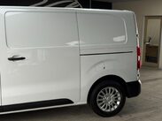 Toyota Proace 1.5D Icon Medium Panel Van MWB Euro 6 (s/s) 6dr 17