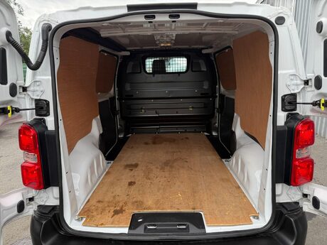 Toyota Proace 1.5D Icon Medium Panel Van MWB Euro 6 (s/s) 6dr 33