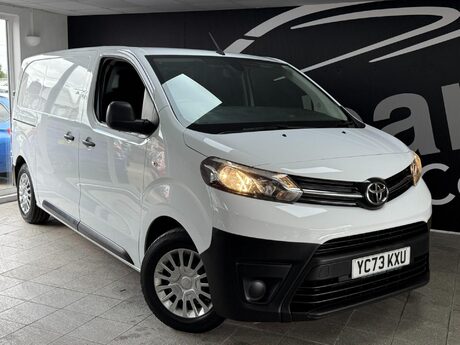 Toyota Proace 1.5D Icon Medium Panel Van MWB Euro 6 (s/s) 6dr 1