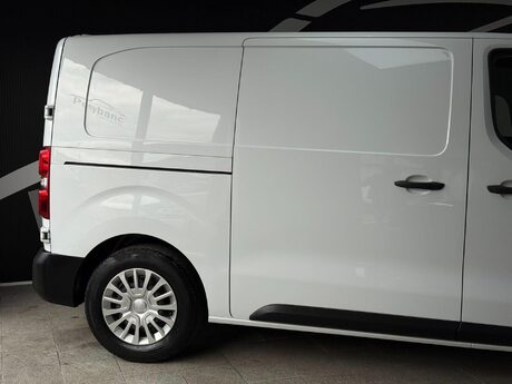 Toyota Proace 1.5D Icon Medium Panel Van MWB Euro 6 (s/s) 6dr 5