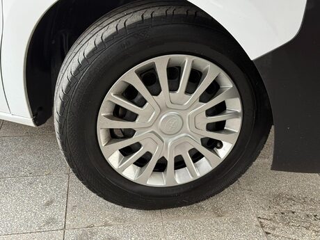 Toyota Proace 1.5D Icon Medium Panel Van MWB Euro 6 (s/s) 6dr 2