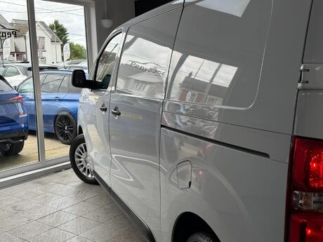 Toyota Proace 1.5D Icon Medium Panel Van MWB Euro 6 (s/s) 6dr 16