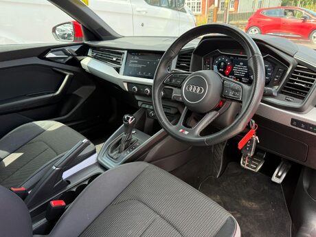 Audi A1 1.0 TFSI 25 S line Sportback S Tronic Euro 6 (s/s) 5dr 27