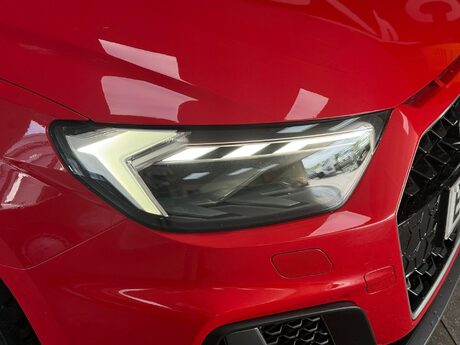 Audi A1 1.0 TFSI 25 S line Sportback S Tronic Euro 6 (s/s) 5dr 8