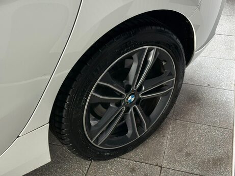 BMW 1 Series 1.5 118i Sport (LCP) DCT Euro 6 (s/s) 5dr 1