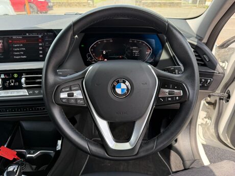 BMW 1 Series 1.5 118i Sport (LCP) DCT Euro 6 (s/s) 5dr 28