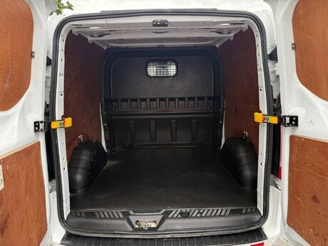 Ford Transit Custom 2.0 300 EcoBlue Limited Crew Van L2 H1 Euro 6 (s/s) 5dr 31