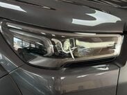 Toyota Hilux 2.8 D-4D-h Invincible X Auto 4WD Euro 6 4dr 7