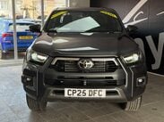 Toyota Hilux 2.8 D-4D-h Invincible X Auto 4WD Euro 6 4dr 9